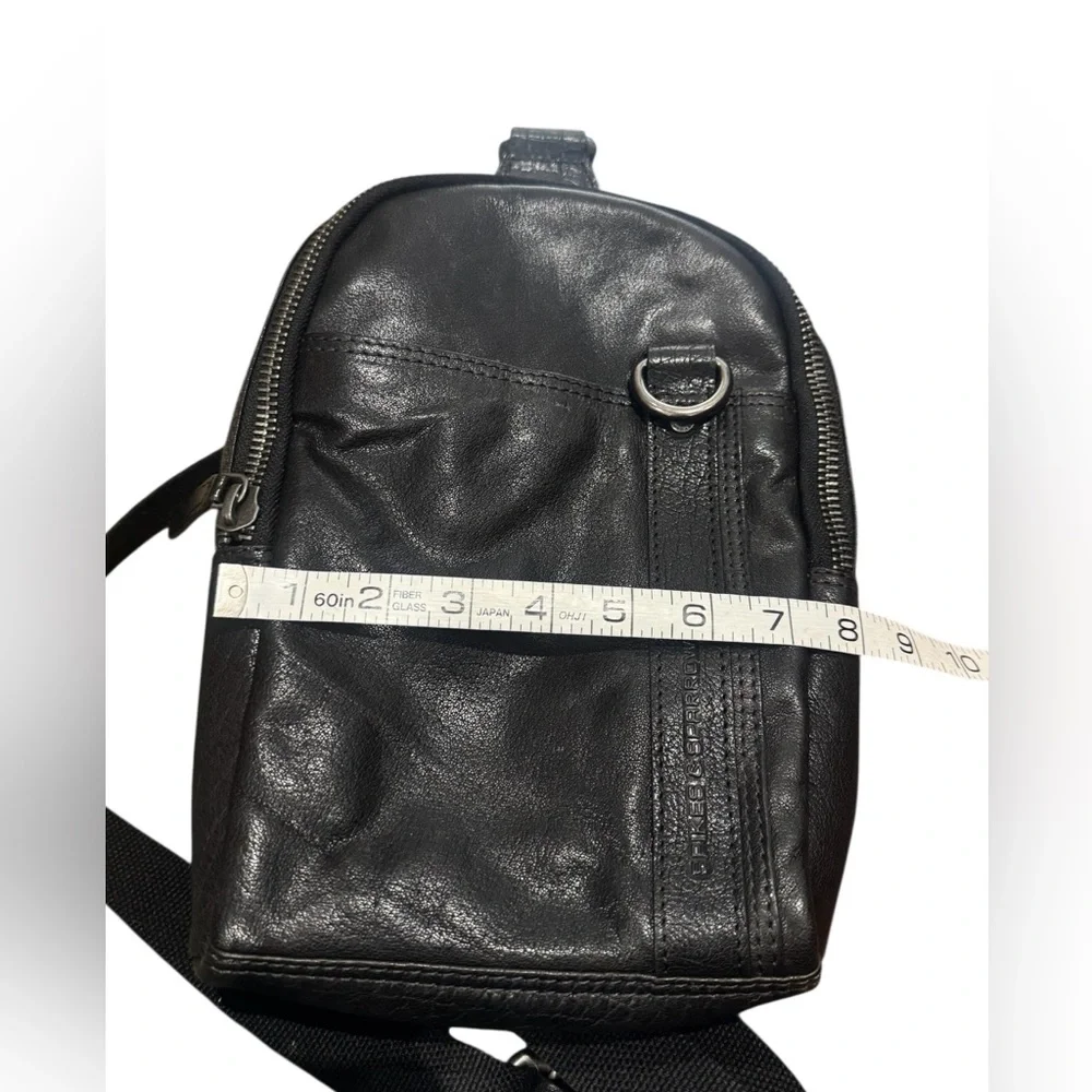 Spikes & Sparrow Black Leather Men's Sling Bag NWOT